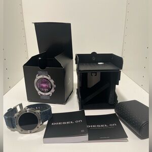 Diesel DZT2015 Smartwatch Watch